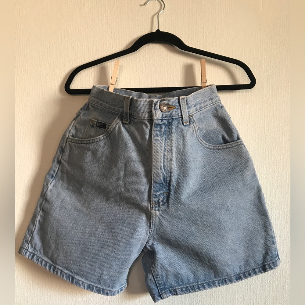 Vintage Lee High-Waisted Denim Shorts 100% Cotton